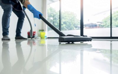 A Complete Guide to Commercial Cleaning: Contracts, Opportunities, and Business Startup